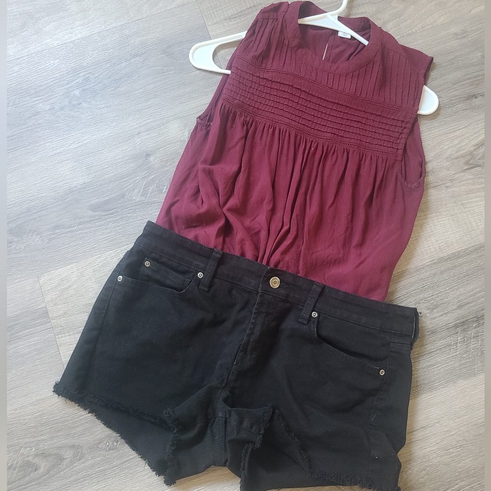 Sleeveless top